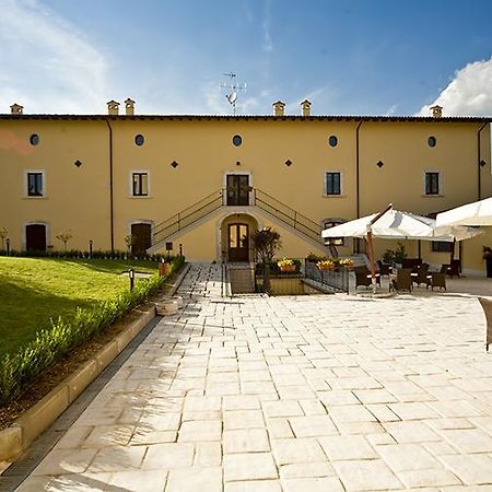 Pratola Peligna Villa Giovina מראה חיצוני תמונה