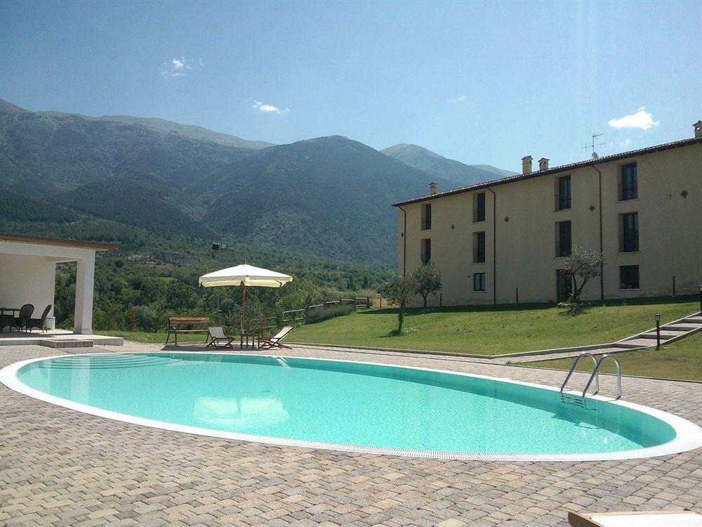 Pratola Peligna Villa Giovina מראה חיצוני תמונה