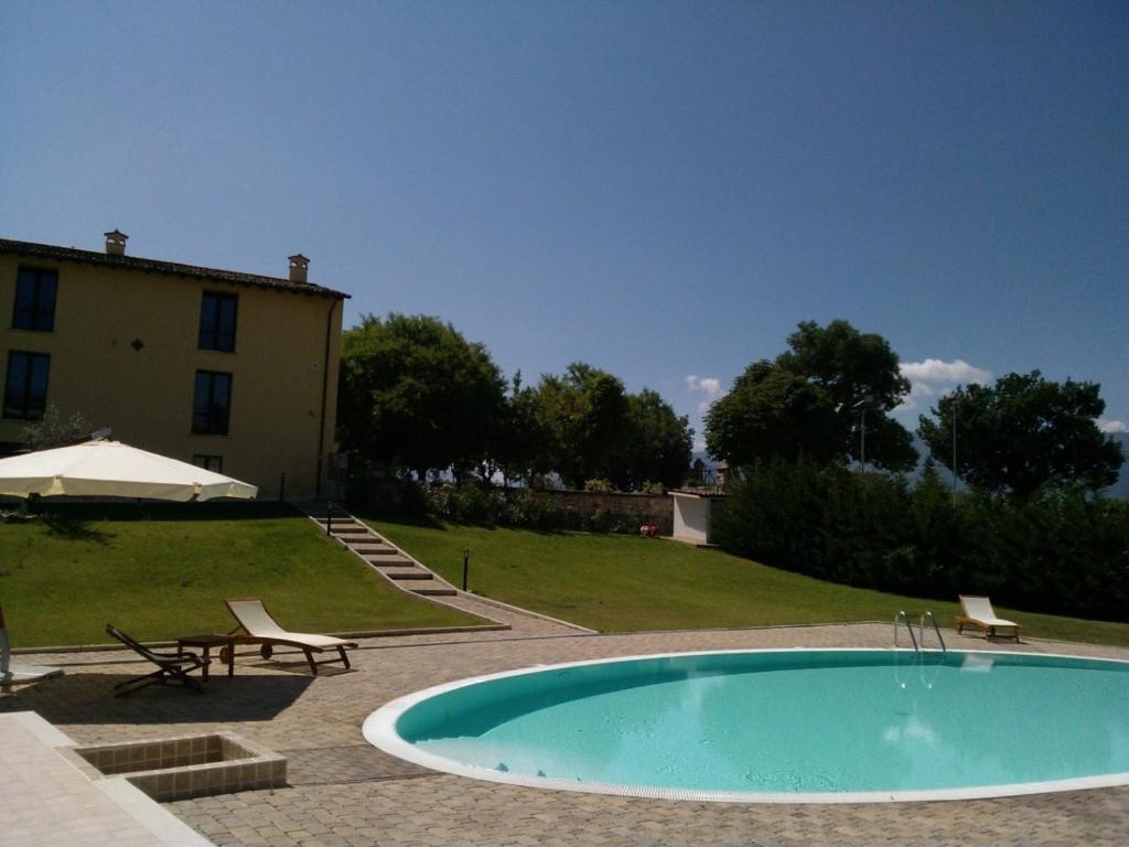 Pratola Peligna Villa Giovina מראה חיצוני תמונה
